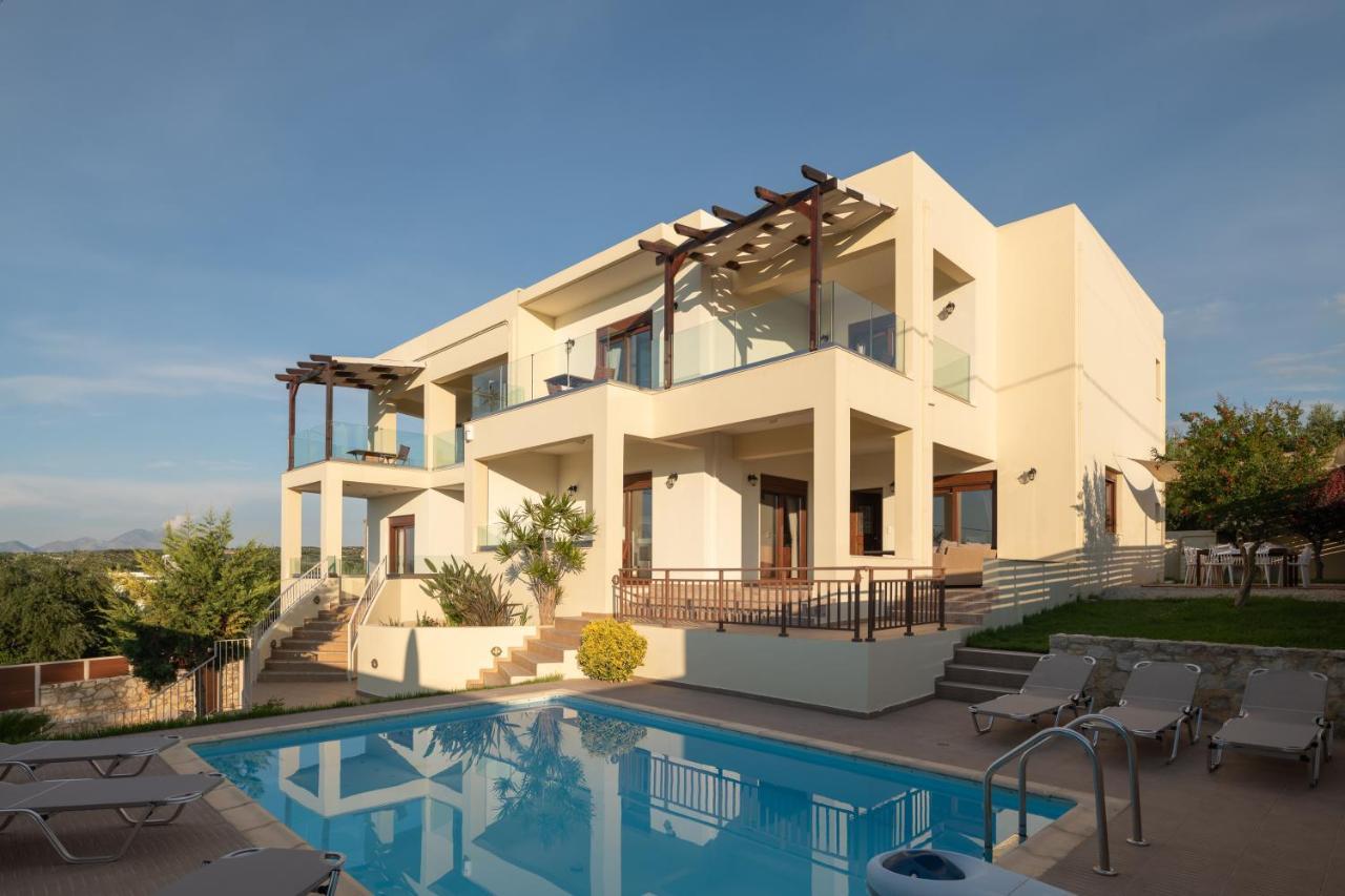Family Villa Rousa In Rethymno With Pool, Bbq And Kids Area Loutra Extérieur photo