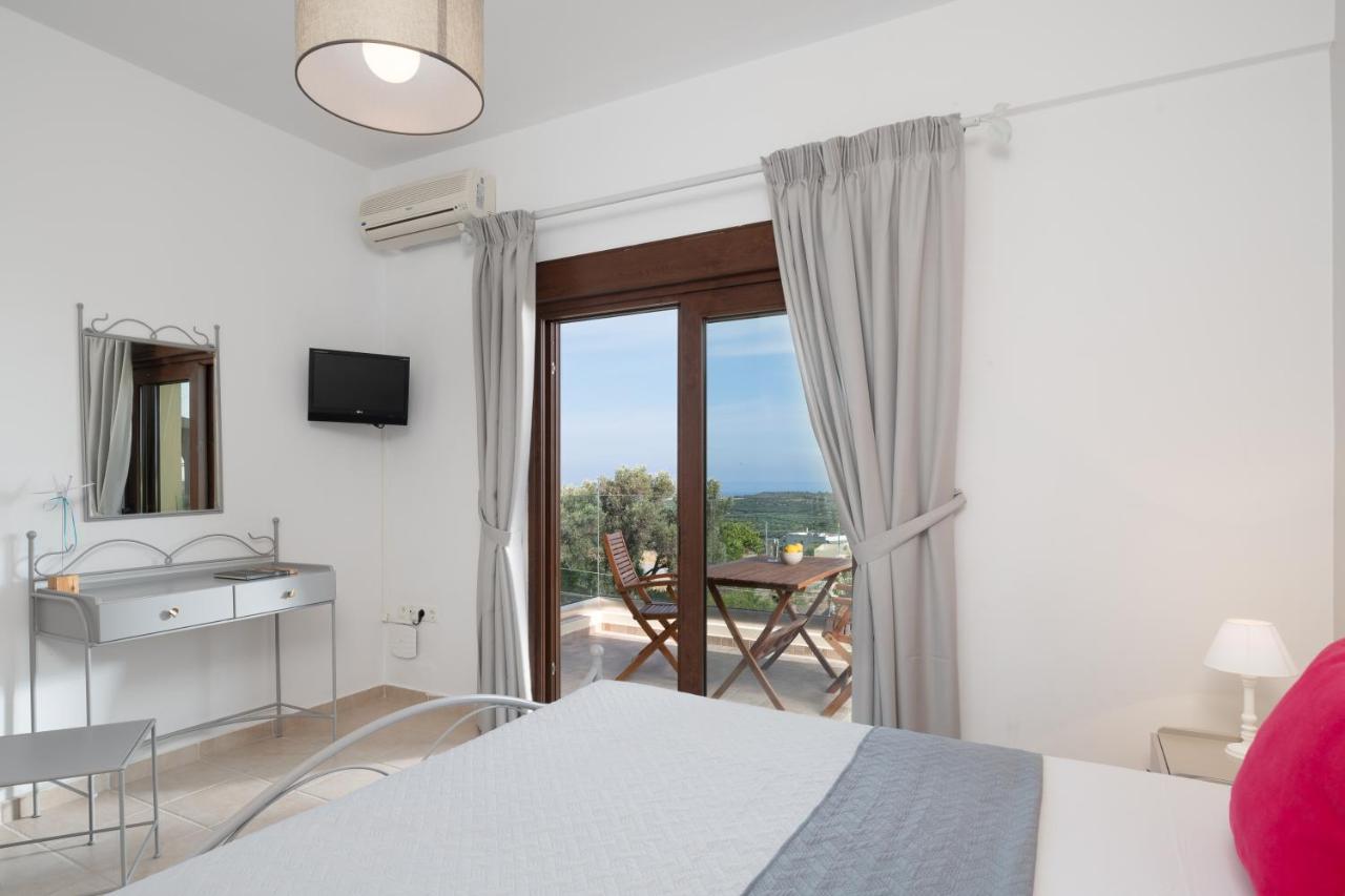 Family Villa Rousa In Rethymno With Pool, Bbq And Kids Area Loutra Extérieur photo